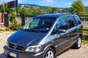 Opel Zafira Metano anno 2005