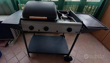 Barbecue portatile a gas con ruote