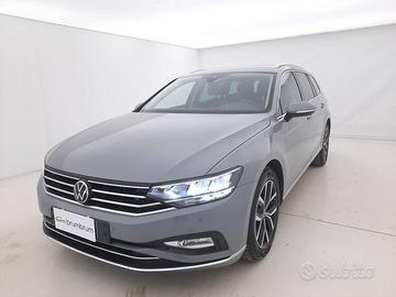Volkswagen Passat Executive DSG BR987183 2.0 Diese