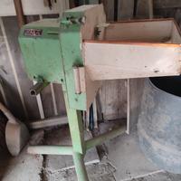 Mulino macina cereali