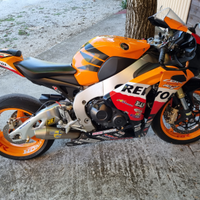 Honda CBR 1000 rr replica Repsol anno 2012