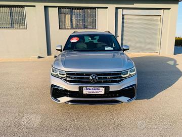 VOLKSWAGEN - Tiguan - 2.0 TDI 150CV SCR DSG R-Line