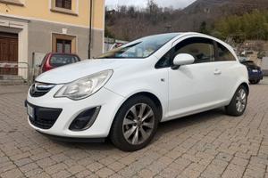 Opel corsa 2012
