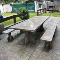 Tavolo da giardino in Serizzo