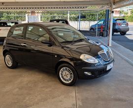 Lancia Ypsilon 1.3 Mjt 70cv