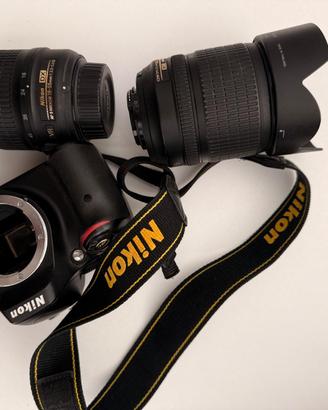 Nikon D5100 con due obiettivi