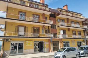 Quadrilocale con terrazzo e giardino