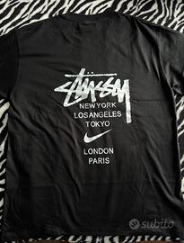 Maglietta nera stussy