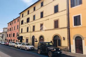 3 LOCALI A GROTTE DI CASTRO