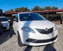 Lancia Ypsilon 1.0 FireFly 5 porte S&S Hybrid Ecoc