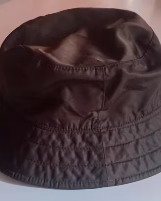 cappello impermeabile double face