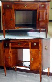 Scrivania da centro Periodo 800 (XIX secolo)