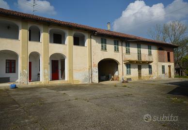 Villa bifamiliare Asti [V680VRG]