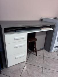 Scrivania