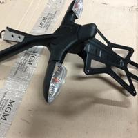 Portatarga Originale con frecce per Yamaha R6
