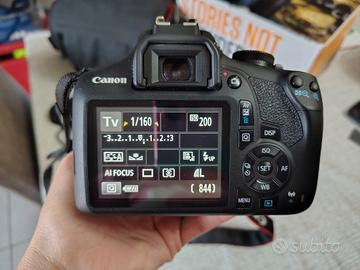 Canon 2000D