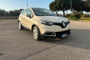Renault Captur 1.5DCI 90 CV GANCIO TRAINO ORIGINAL