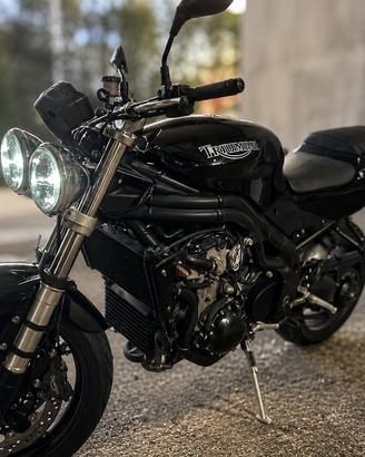 Triumph Daytona