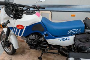 moto Guzzi ntx750