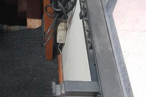 Supporto tavolo per camper