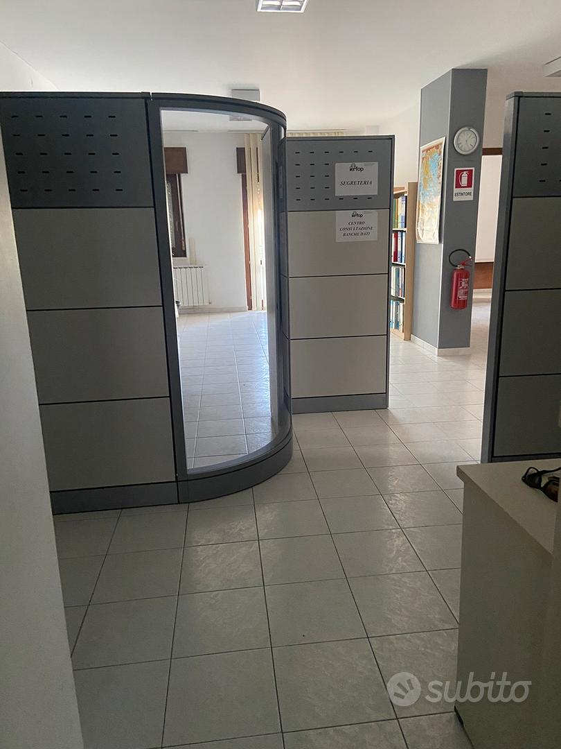 Locale commerciale Crotone - Vista 2