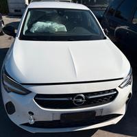 OPEL CORSA PER RICAMBI HM05