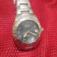 Orologio da polso per uomo.