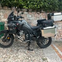 Africa twin 1100 Manuale