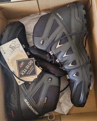Scarponcini Salomon Goretex nuovi 