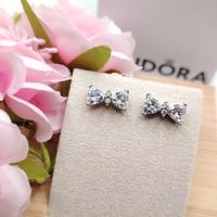 Orecchini originali Pandora fiocco argento 925