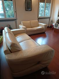DIVANI IN PELLE