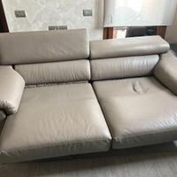 divano similpelle seminuovo