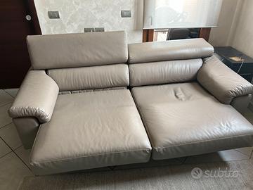 divano similpelle seminuovo