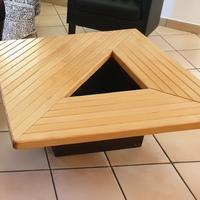 Tavolino di Design in Frassino Massello (100x100