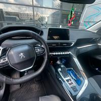 Peugeot 3008 1.5 BlueHDi EAT8 130cv