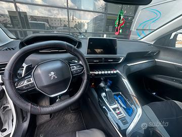 Peugeot 3008 1.5 BlueHDi EAT8 130cv