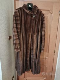 pelliccia visone lunga