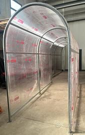 Percorso pedonale coperto