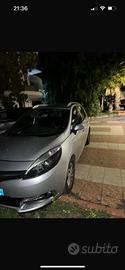 Renault gran scenic omologata 7 posti