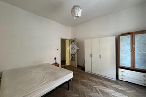 4 LOCALI A MODENA