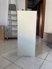 Pensile bagno con ripiano interno