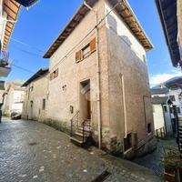 CASA SEMINDIPENDENTE A GRONDONA