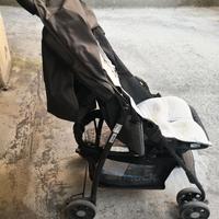 Hauck Passeggino Leggero 5.9 kg Compatto, Pieghevo