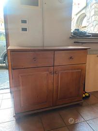 Madia in legno