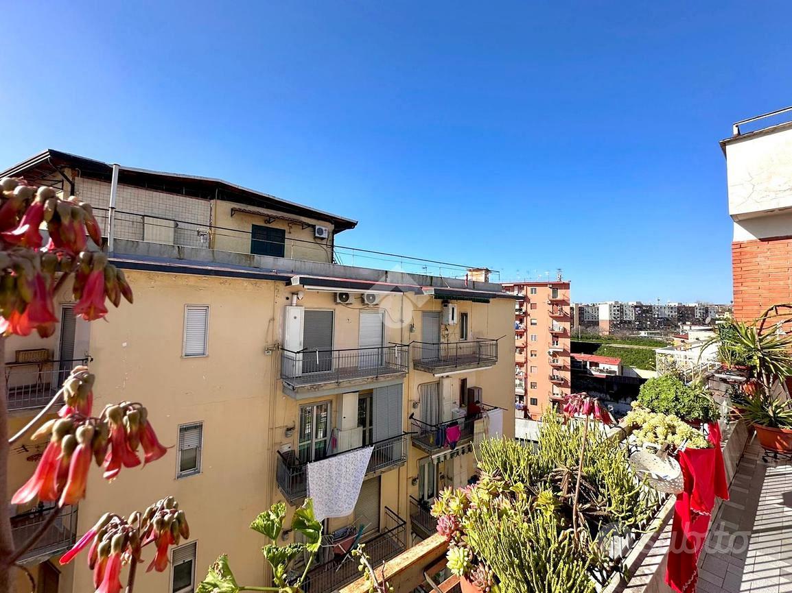3 LOCALI A CASORIA - Vista 5