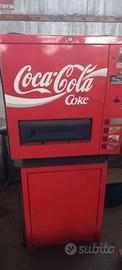 Distributore originale cocacola.