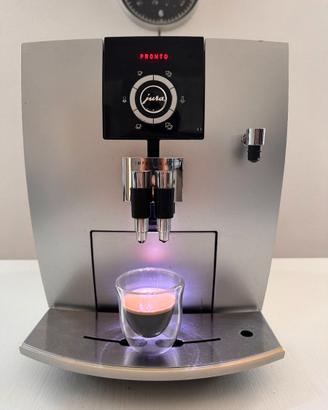 Macchina caffe automatica Jura impressa J5