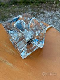 Lampada a cubo in vetro