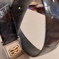 cintola in pelle di coccodrillo