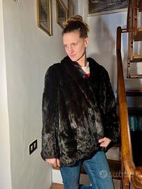 splendida pelliccia visone femmina nero